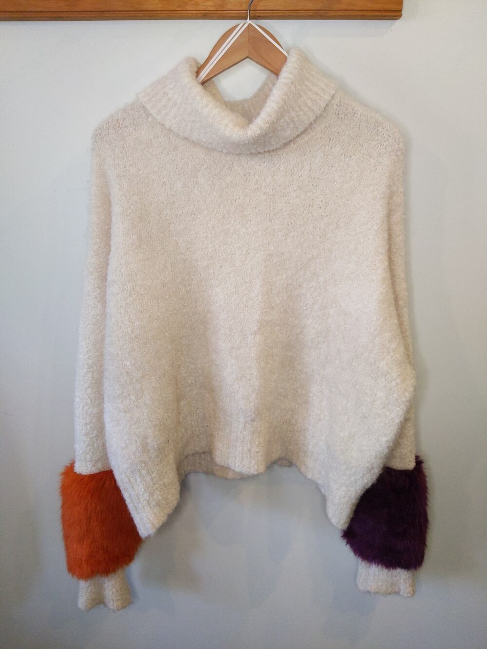 Zara Cream Fuzzy Turtleneck Sweater Colorblock Purple Orange Cuff Oversize Small